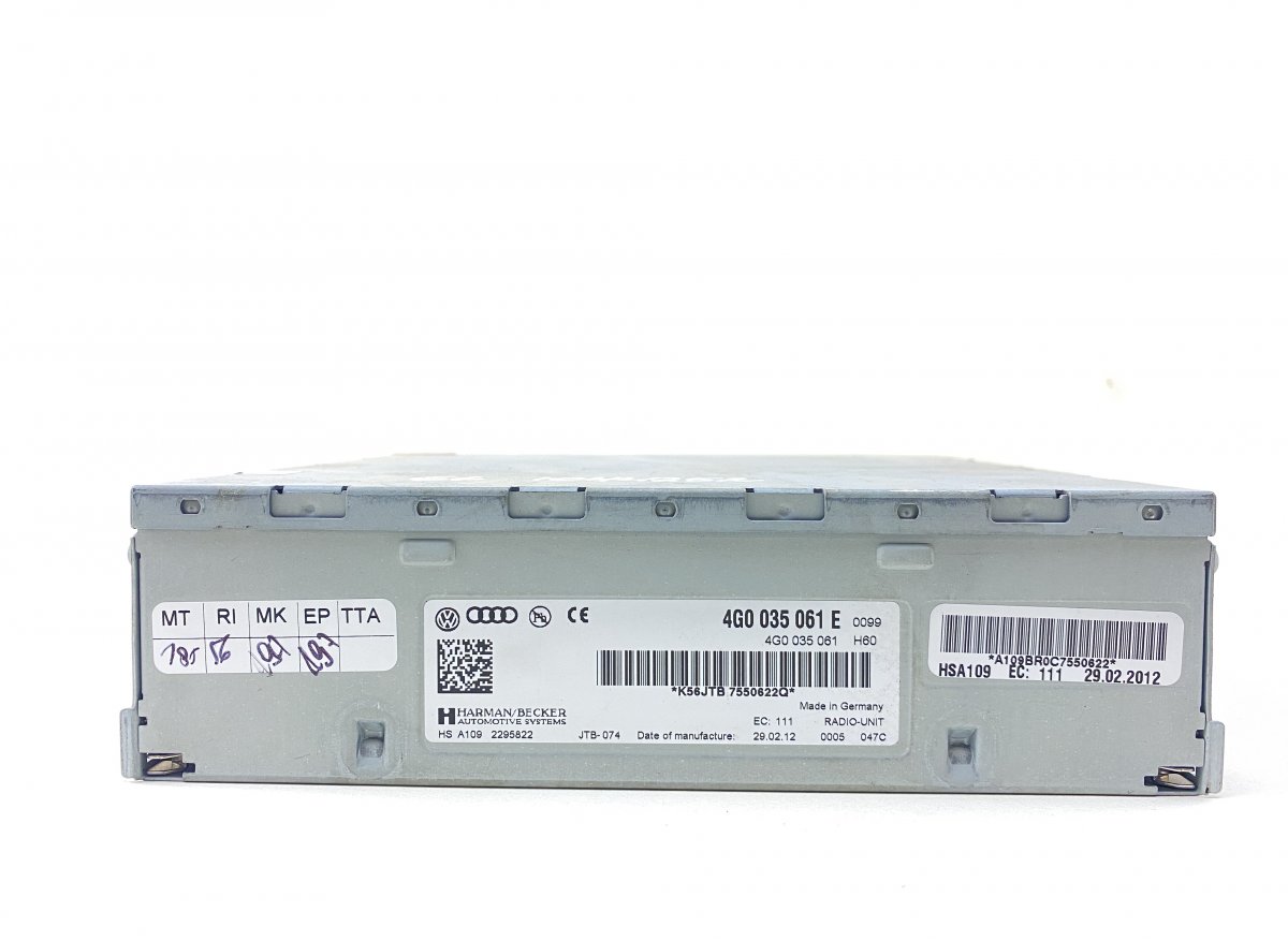 Volkswagen Touareg Radio tuner