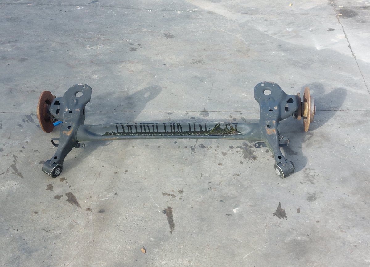 Peugeot 208 Tagasilla ristitala 1607197480 Rear axle Beam PEUGEOT 208 I (A9) (2...