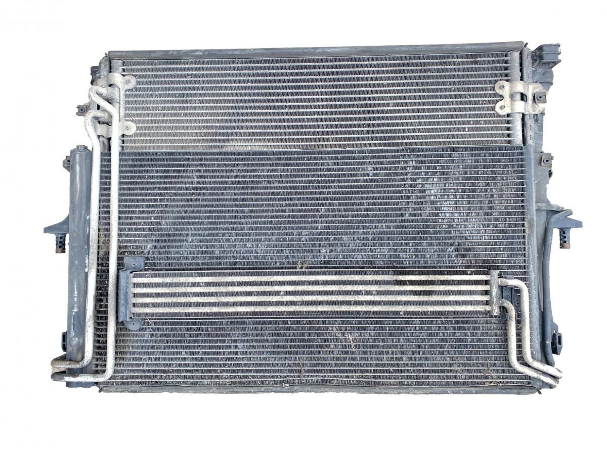 Audi Q7 (4L) Radiator set 7L0121253A Radiator set AUDI Q7 (4L) (2006-2015...