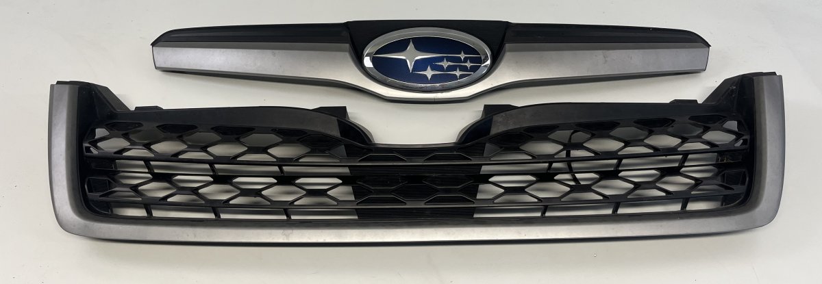 Subaru Forester Radiator Grille 91122SG020 91122SG030 Radiator Grille SUBARU FO...