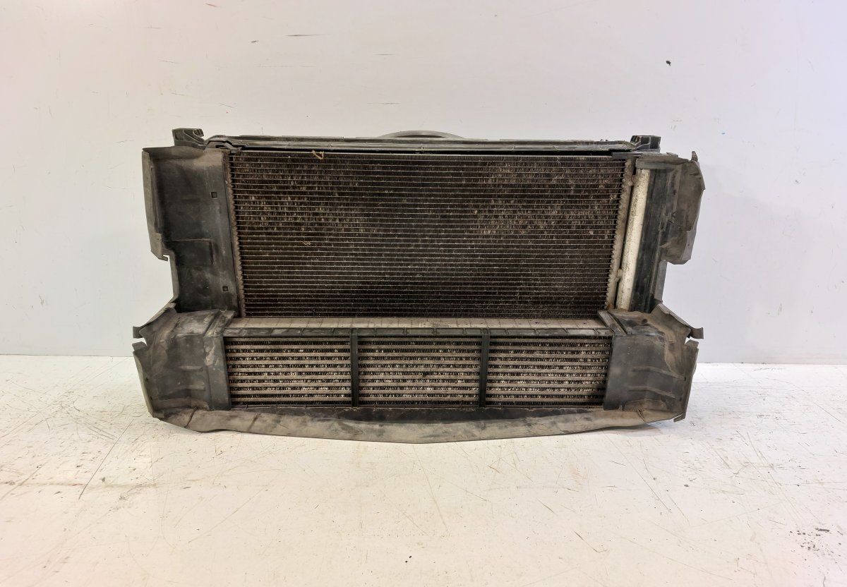 A2465000100 A2465051430 Radiator set MERCEDES-BENZ C-CLASS (W204) (2007-2013)