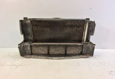 A2465000100 A2465051430 Radiatoru komplekts MERCEDES-BENZ C-CLASS (W204) (2007-2013)