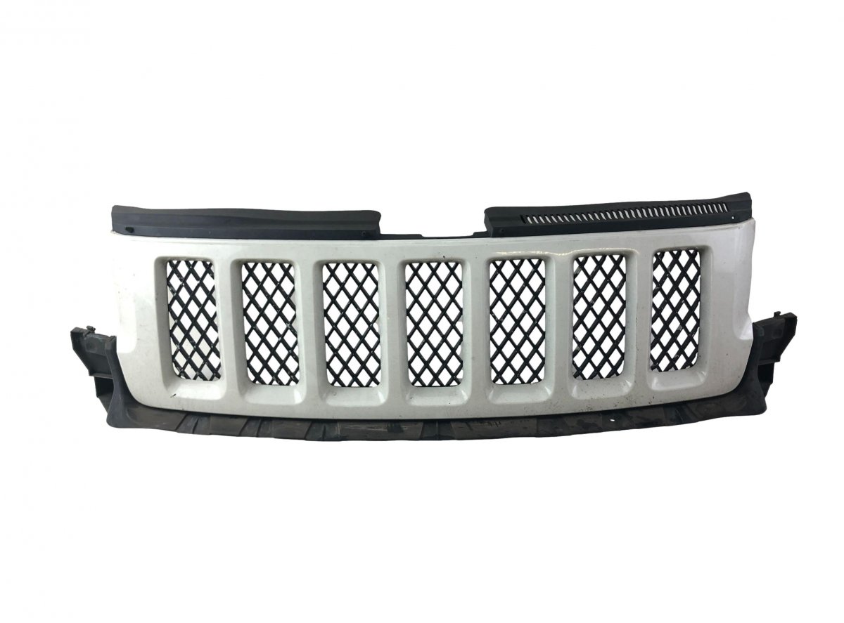 Jeep Grand Cherokee (WK) Radiator Grille 1ZW79DX8AA Radiator Grille JEEP GRAND CHEROKEE ...