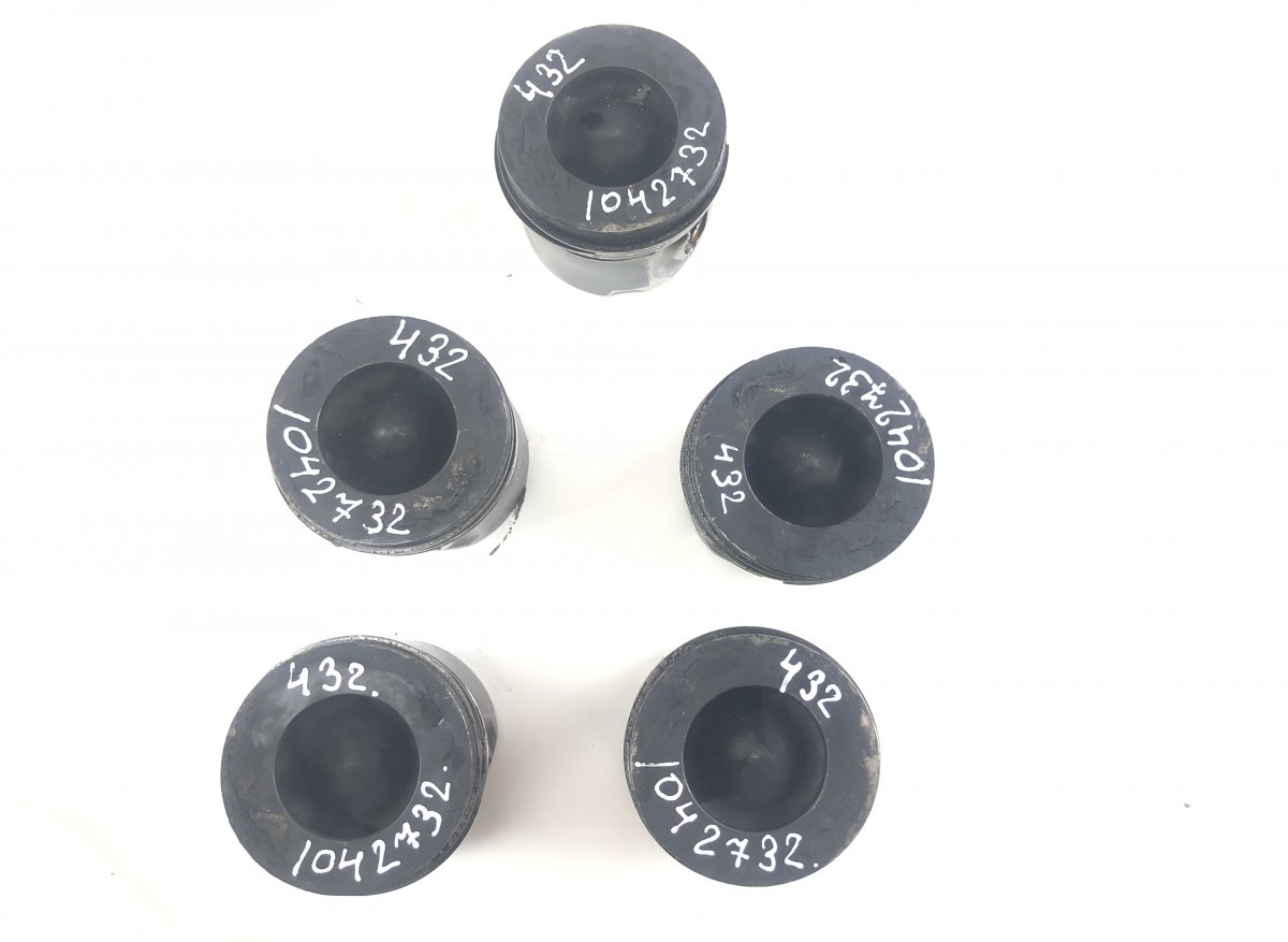 BMW X5 (F15) Piston Kit