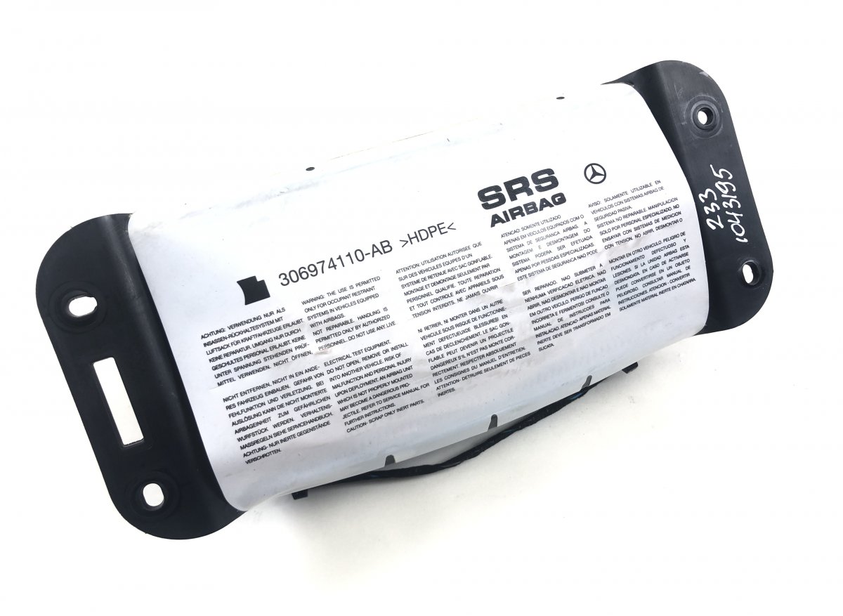 Mercedes-Benz A (W176) passenger airbag A2318600602 Passenger Airbag MERCEDES-BENZ SL-C...