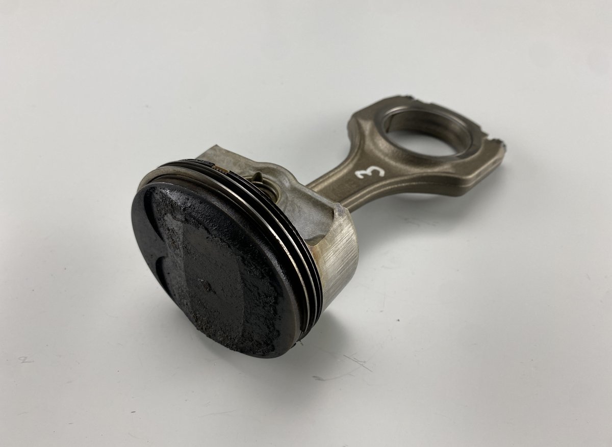 BMW 3 (E90 / E91 / E92 / E93) Piston 7838623 Piston BMW 3 (E90, E91, E92, E93) (2005...