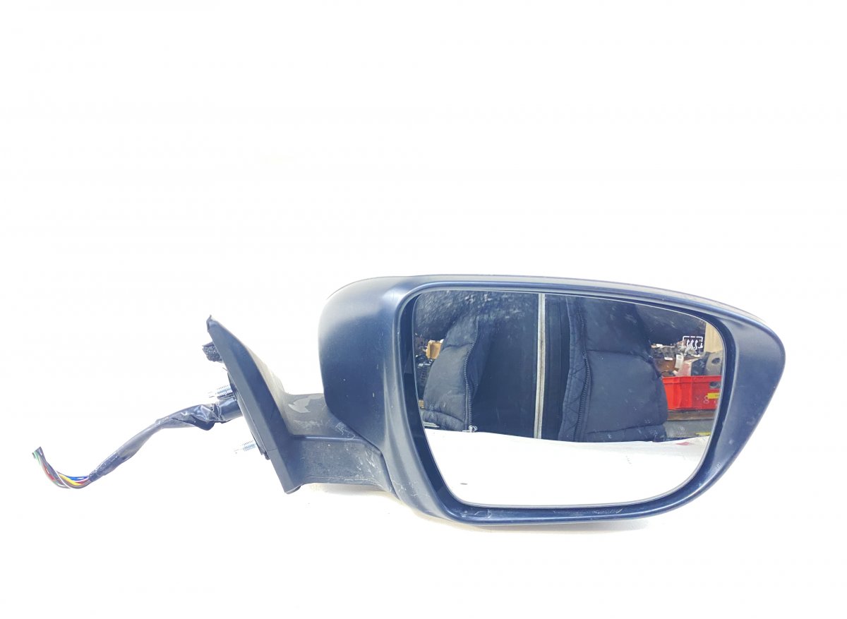 Nissan X-Trail mirror right 963014CA8A Mirror right NISSAN X-TRAIL III (T32...