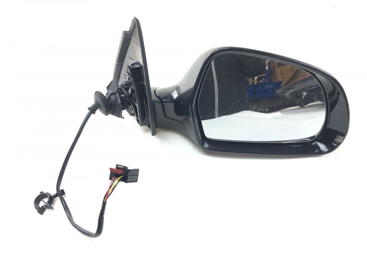 Audi Q3 (8U) mirror right 8U1857410F Mirror right AUDI Q3 (8U) (2011-2018...
