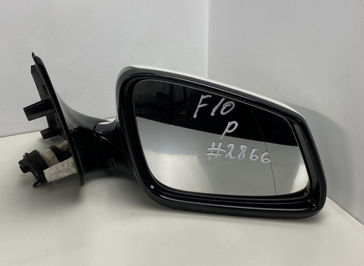 BMW 5 (F10 / F11) Right mirror F0153402 U6680 X0153102 Right mirror BMW 5 (F10...