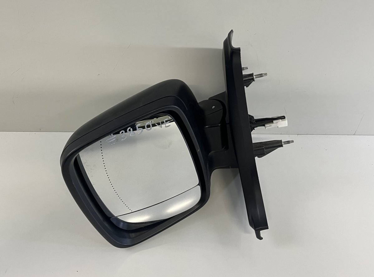 Opel Vivaro (B) Left mirror 95528888 Left mirror OPEL VIVARO B (2014-2018)
...