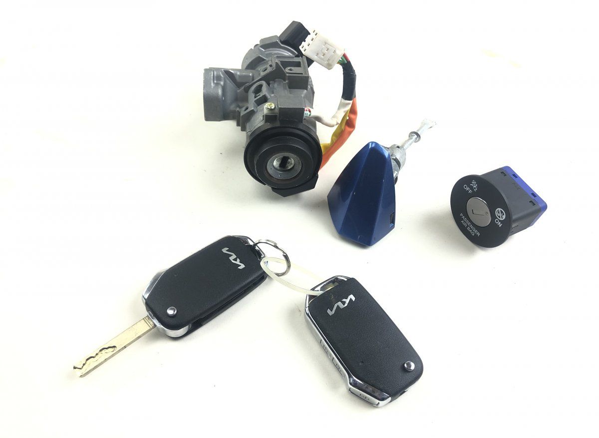 81905R2010 Key / Keys KIA SPORTAGE V (NQ5) (2021-)