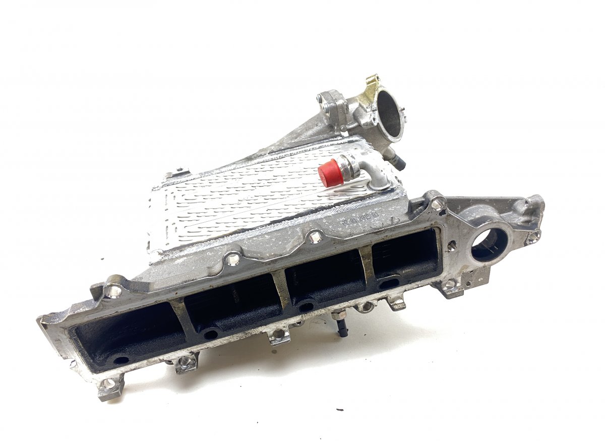 Volkswagen Passat (B8) imusarja 03N129711C Intake Manifold VW PASSAT B8 (3G) / ...