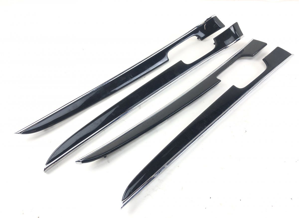 68137941AA Interior decorative trim set JEEP GRAND CHEROKEE IV (WK, WK2) (2010-2021)