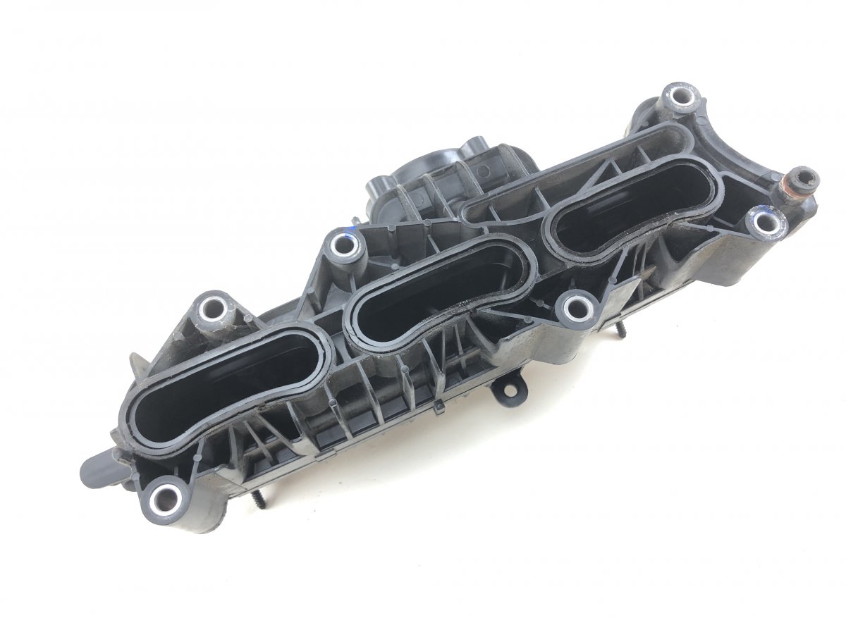 Volvo XC40 / EX40 sisselaskekollektor 32257849 Intake Manifold VOLVO XC40 / EX40 / EC...