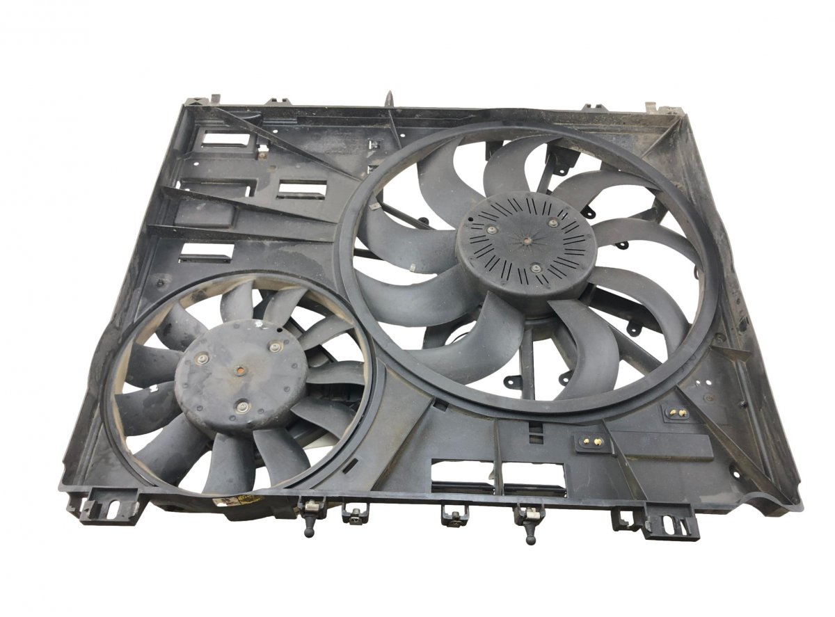 Land Rover Range Rover (L405) Radiator Fan Electric LR084439 Radiator Fan Electric LAND ROVER RANGE...