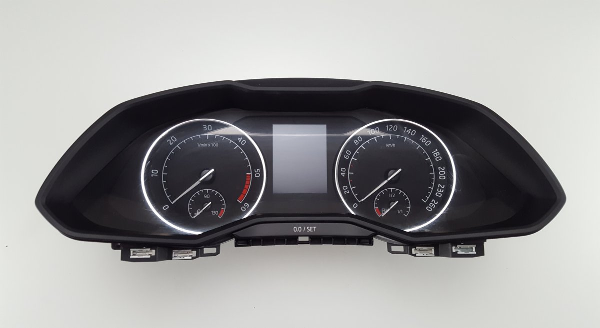 приборы Brand/Model: SKODA SUPERB
Year: 2017
Engine: 19...