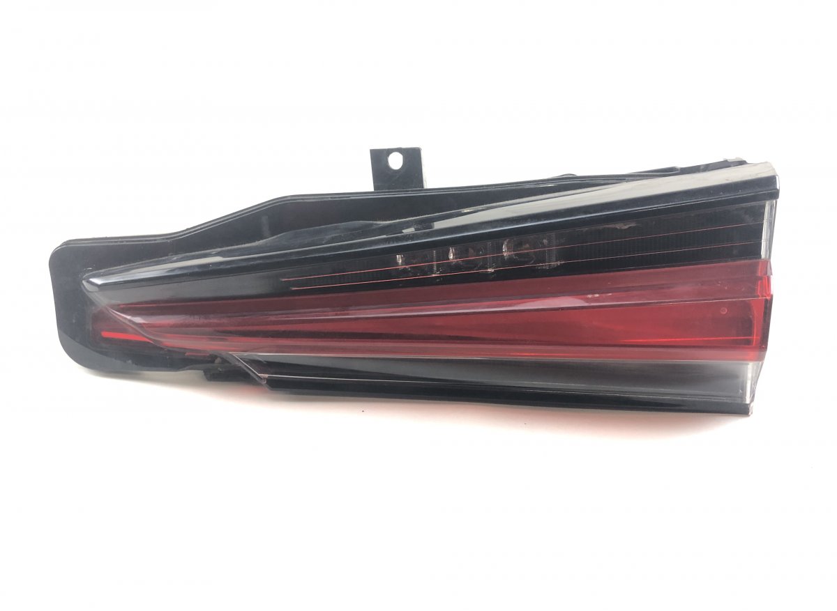 Lexus NX Inner tail light, right LEXUS NX I (AZ10) (2014-2021) Inner tail light,...