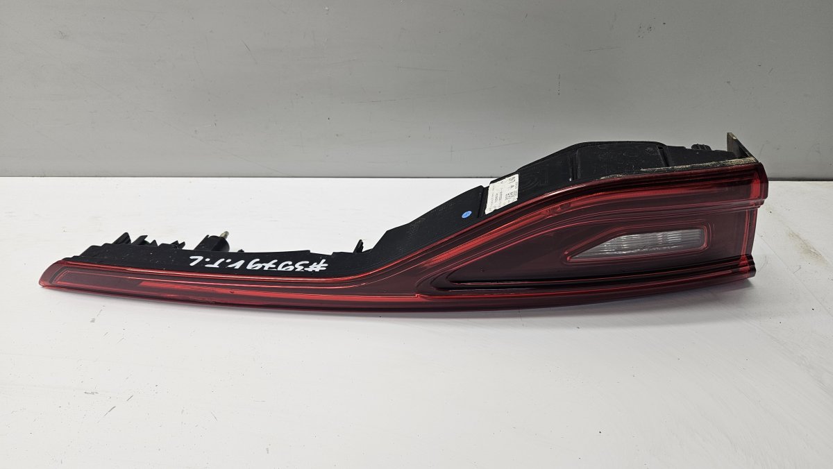Renault Talisman Inner tail light, left RENAULT TALISMAN (L2M, KP) (2013-2022) Inner ta...