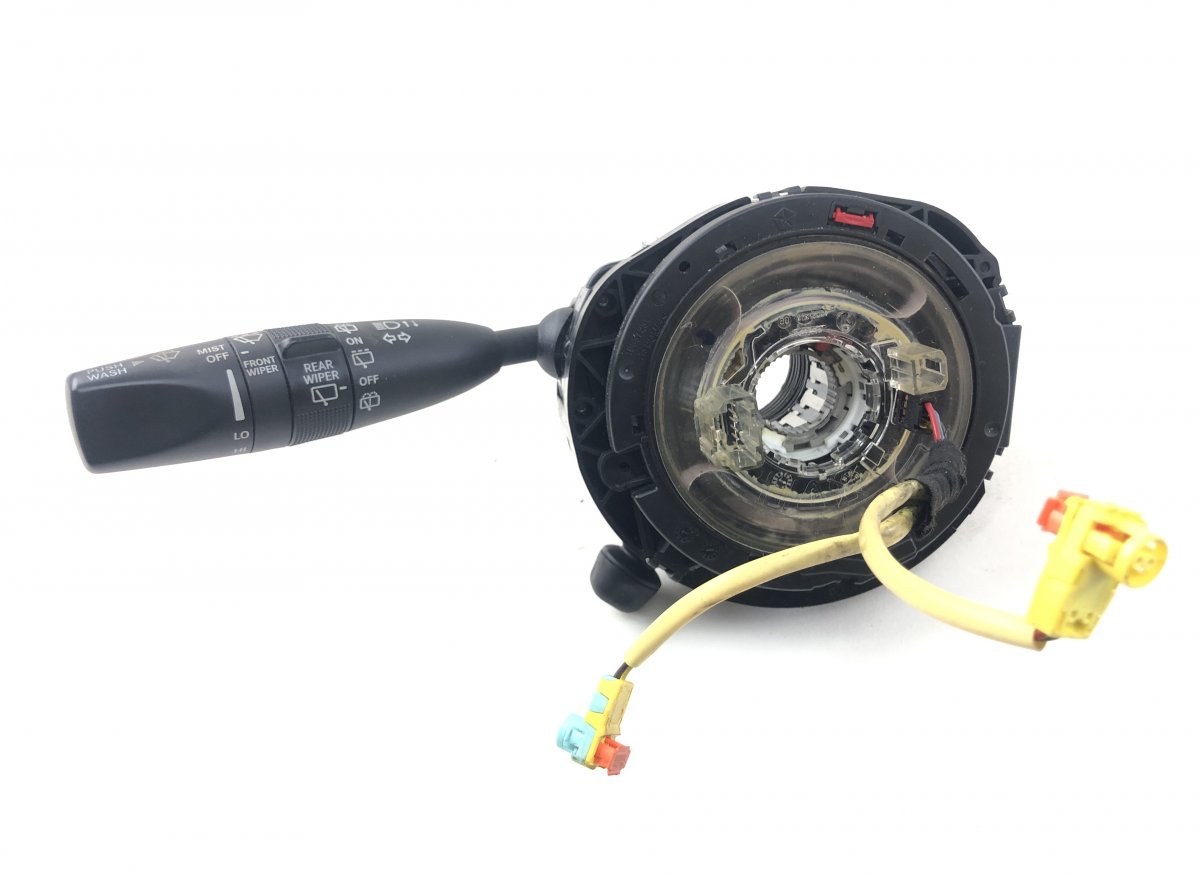 Jeep Grand Cherokee (WK) Indicator/wiper/slip ring switch (stalk) 1HE80DX9AE Indicator/wiper/slip ring switch (st...