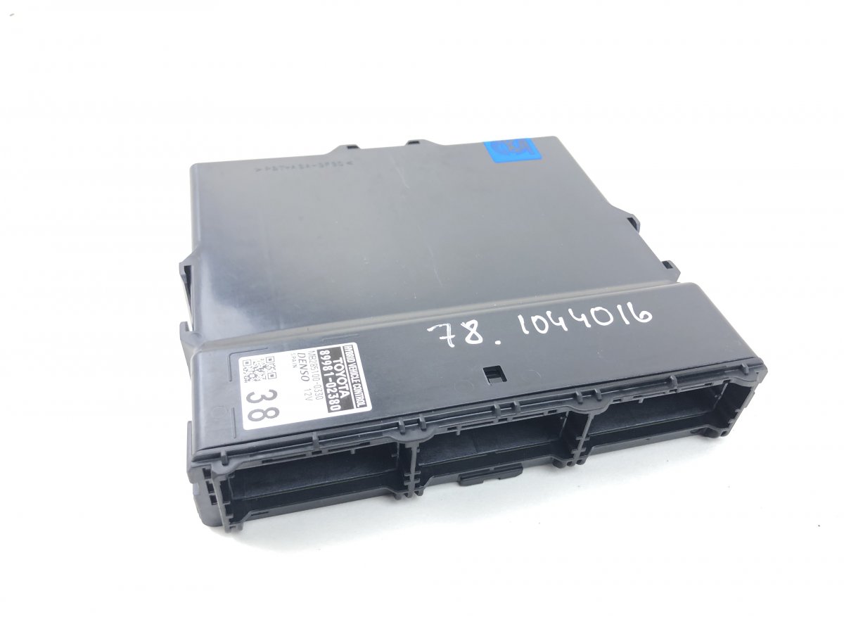 Toyota Corolla Hybrid control unit (HCU) 2851000330 MB285100-0330 Hybrid control unit (H...