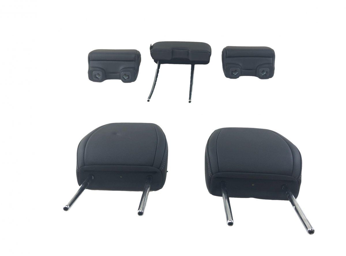31467351 Headrest set VOLVO XC40 / EX40 / EC40 (536, 539) (2017-)