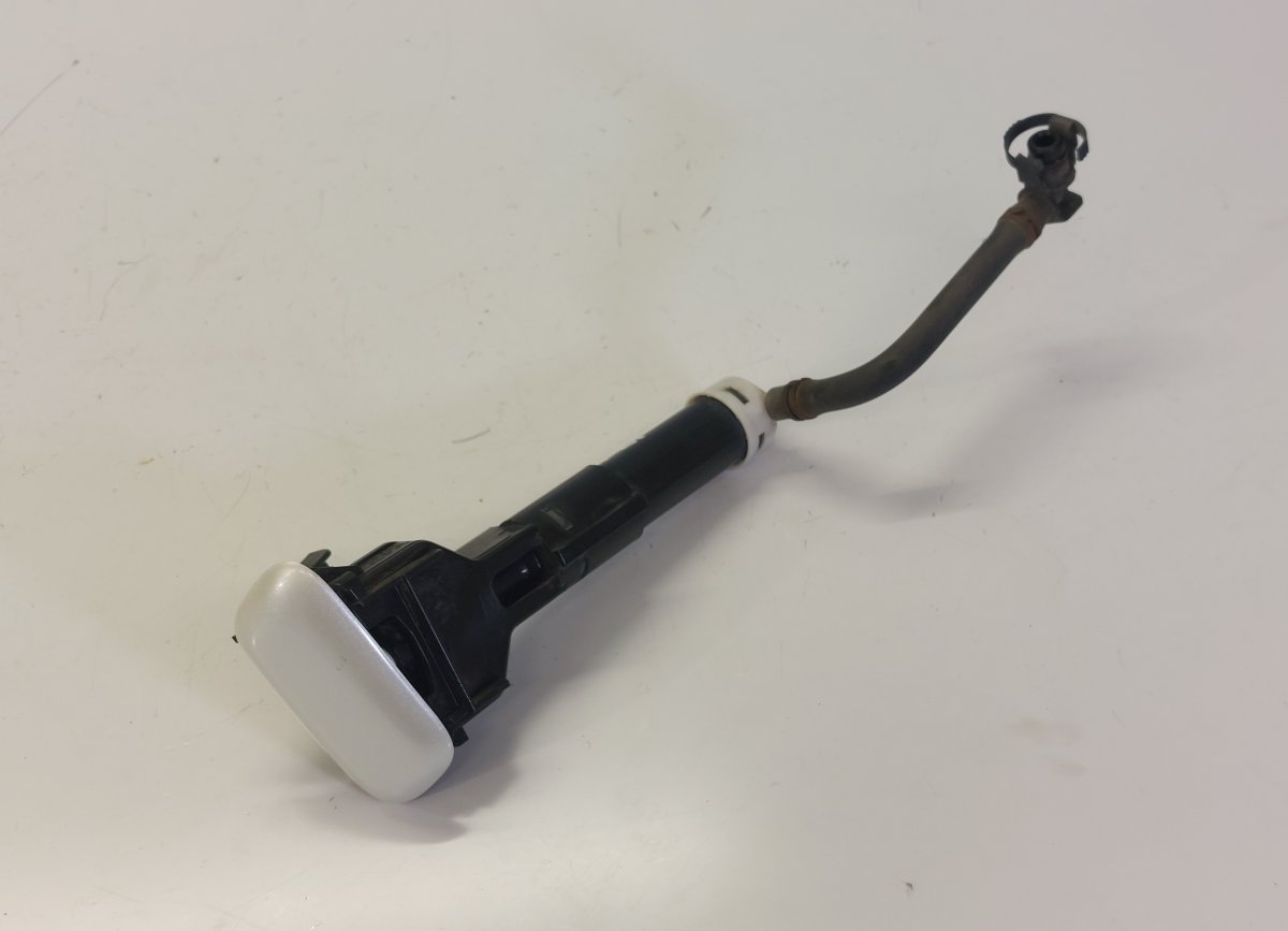 Toyota Prius+ Headlight Washer Nozzle Right 85207-47010 Headlight Washer Nozzle Right TOYOT...