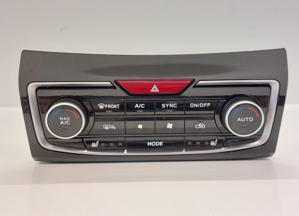 Subaru Forester Heater control panel