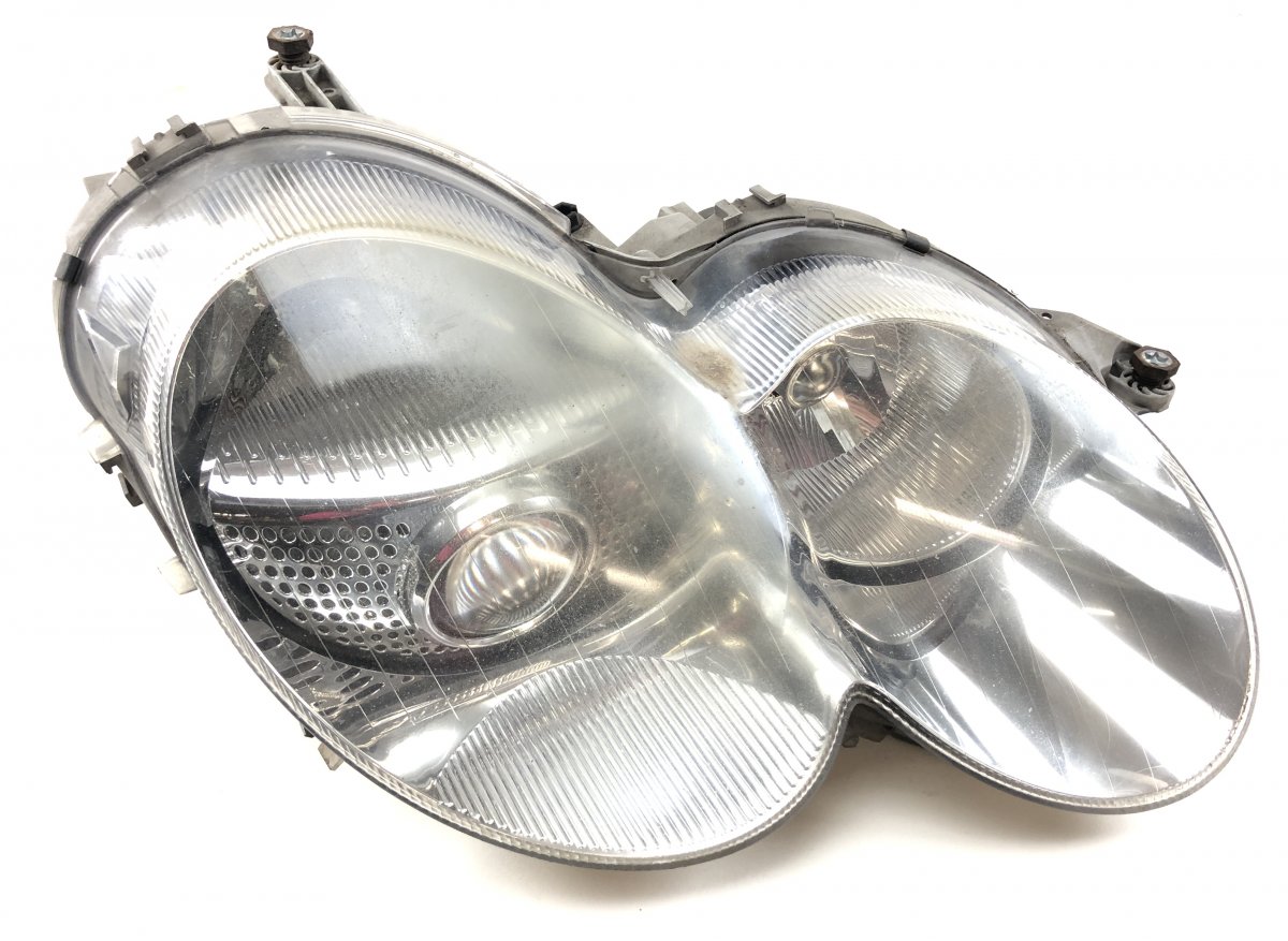 Mercedes-Benz A (W169) Right headlight MERCEDES-BENZ SL-CLASS (R230) (2001-2012) Right...