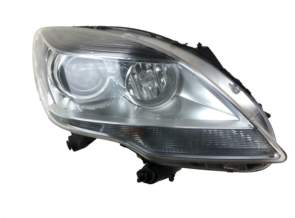 Mercedes-Benz A (W169) headlight right A2518207661 Headlight right MERCEDES-BENZ R-CLA...