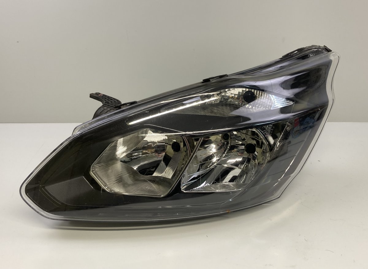 Ford Transit Connect / Tourneo Connect Left headlight MK2113W030AJ MK21-13W030-AJ 01036499900010 BK21...