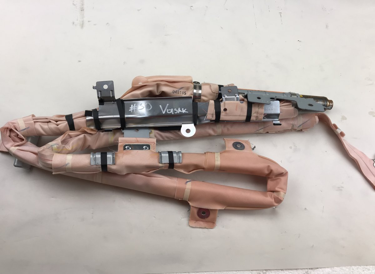 Subaru Levorg Head/roof/curtain airbag left