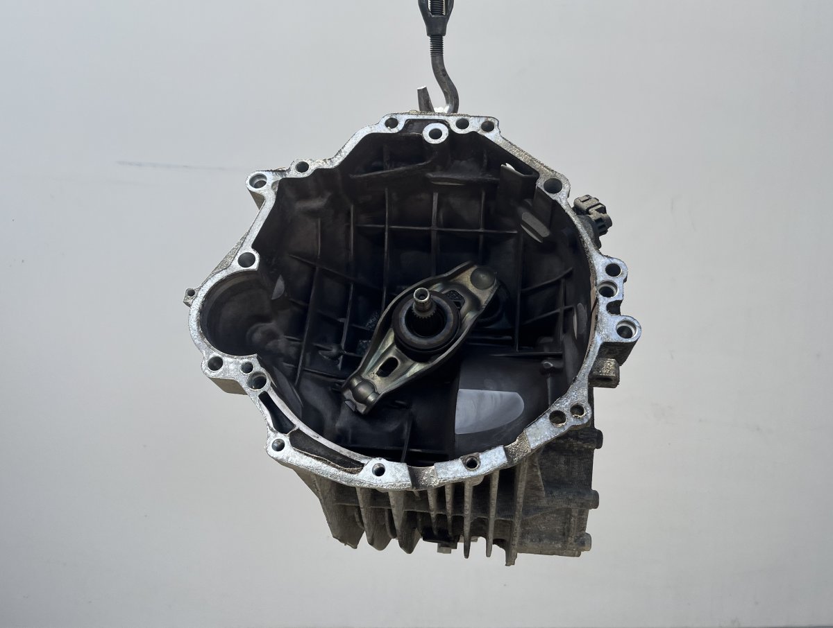 Audi A6 (C6) Gearbox ZML CSH 01X301211 Gearbox AUDI A6 / A6 ALLROAD ...