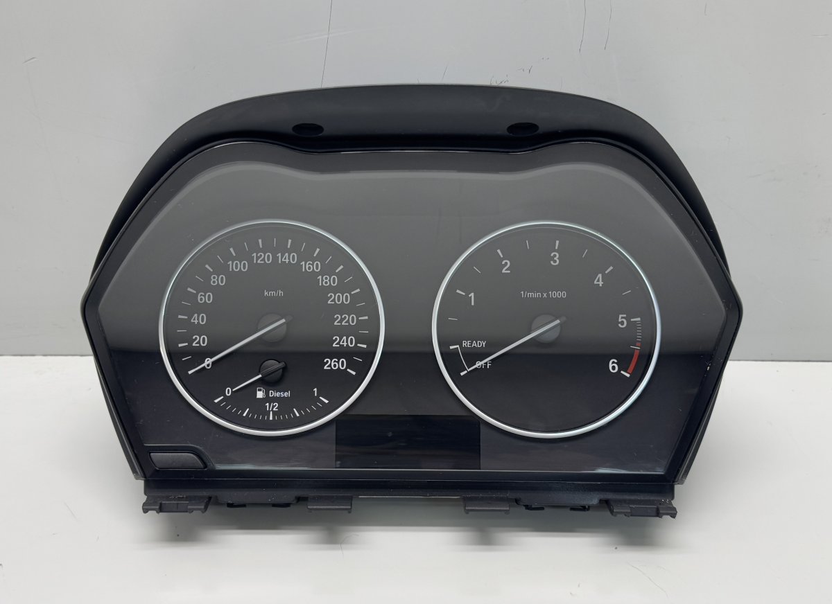 BMW 1 (E81 / E82 / E87 / E88) instrument cluster 6210176494 17649411 Instrument Cluster BMW 1 (F...