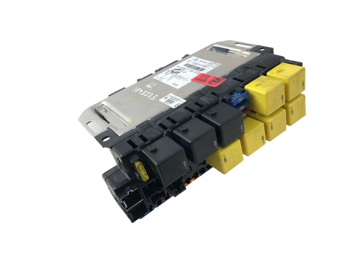 Mercedes-Benz A (W168) Fuse box 05045117 Fuse box MERCEDES-BENZ SL-CLASS (R230)...