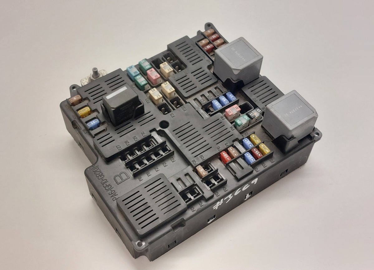 Volvo S90 Fuse box 31473771 Fuse box VOLVO S90 / V90 (2016-)

Part...