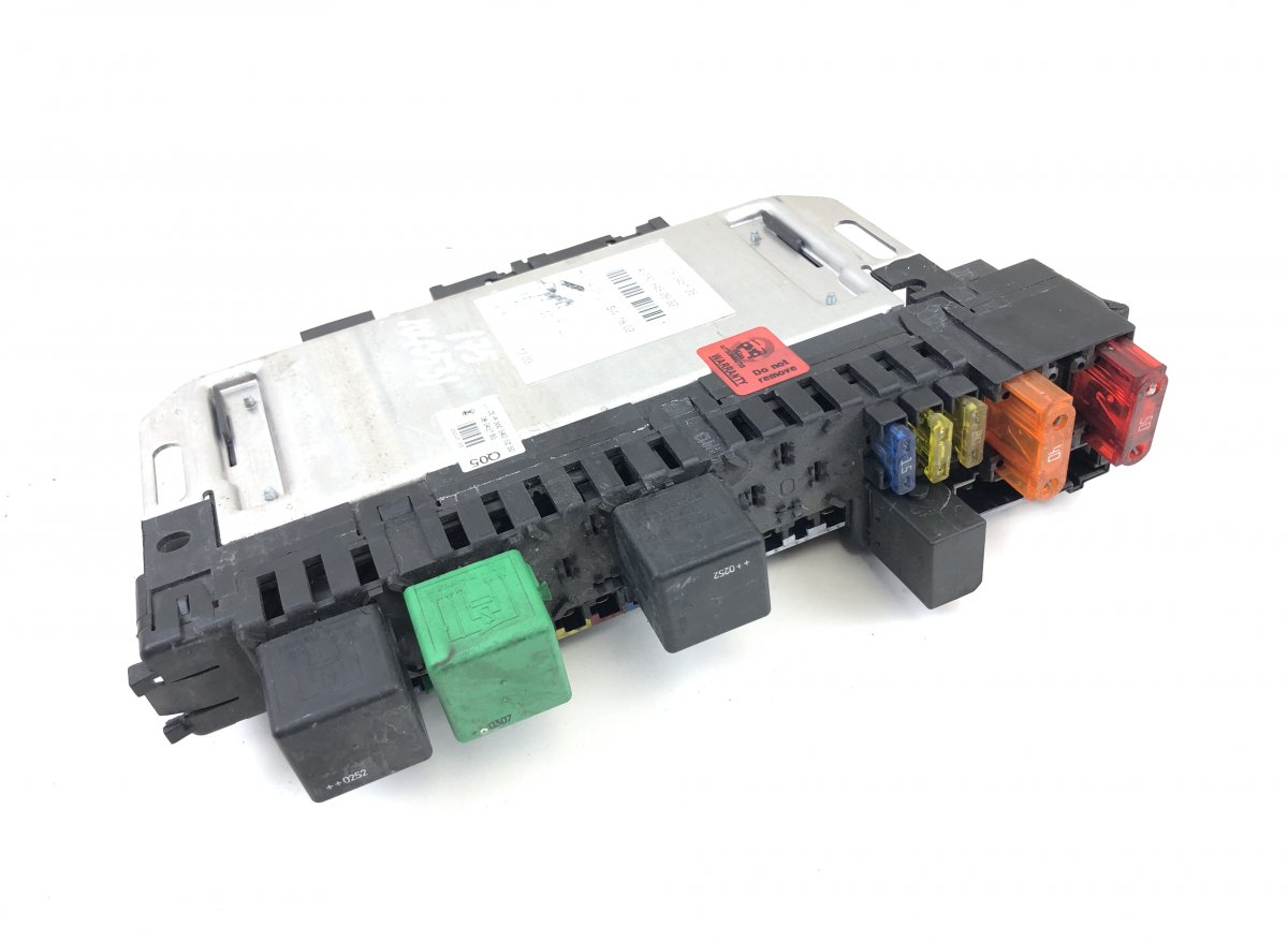 Mercedes-Benz A (W168) Fuse box 10091518 Fuse box MERCEDES-BENZ SL-CLASS (R230)...