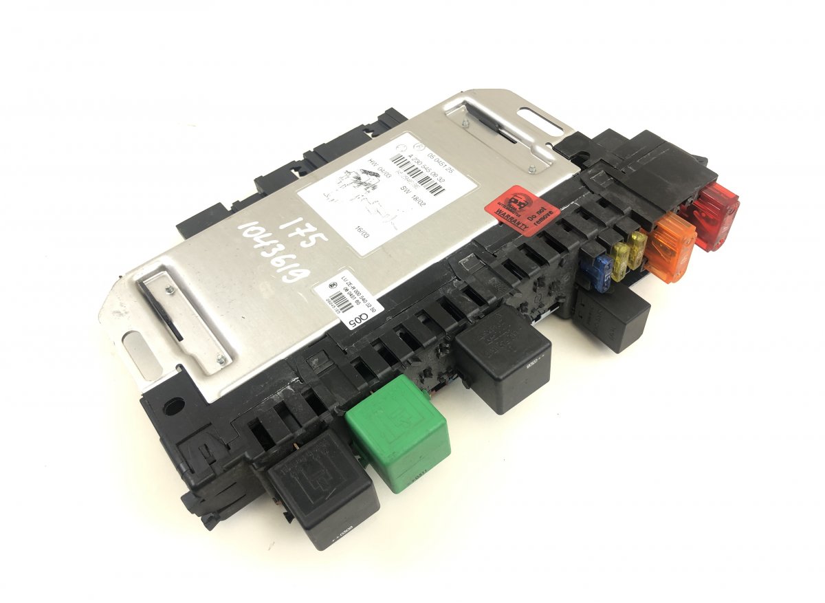 Mercedes-Benz A (W168) Fuse box 10091518 Fuse box MERCEDES-BENZ SL-CLASS (R230)...