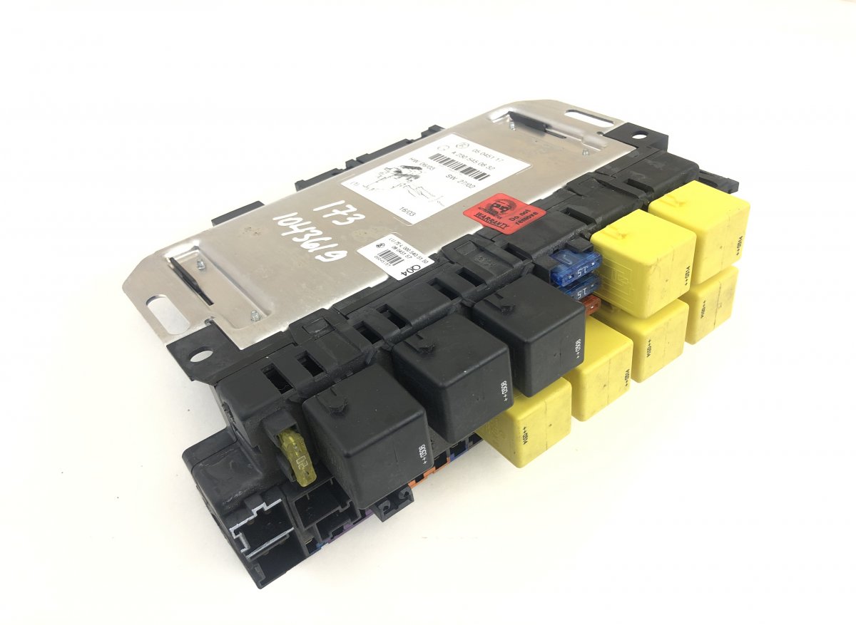 Mercedes-Benz A (W168) Fuse box