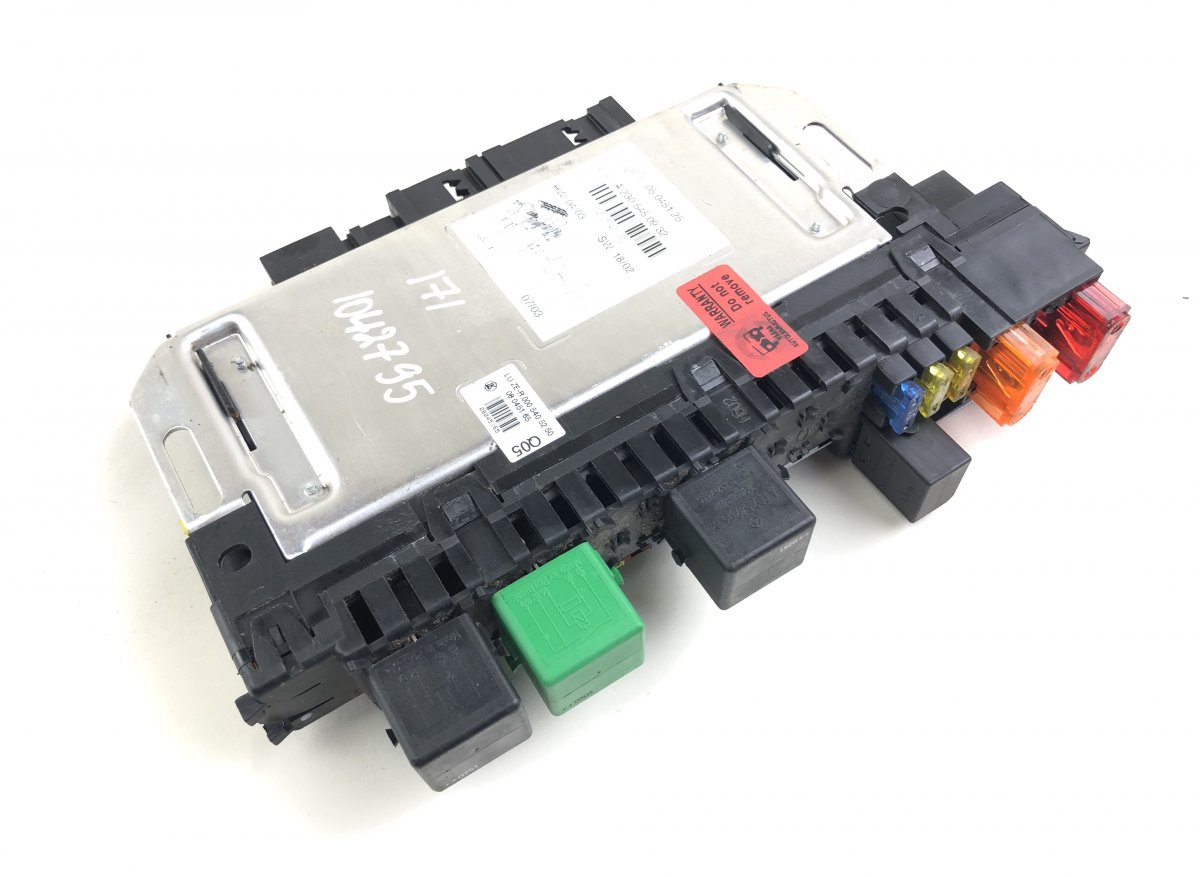 Mercedes-Benz A (W168) Fuse box 10091518 Fuse box MERCEDES-BENZ SL-CLASS (R230)...
