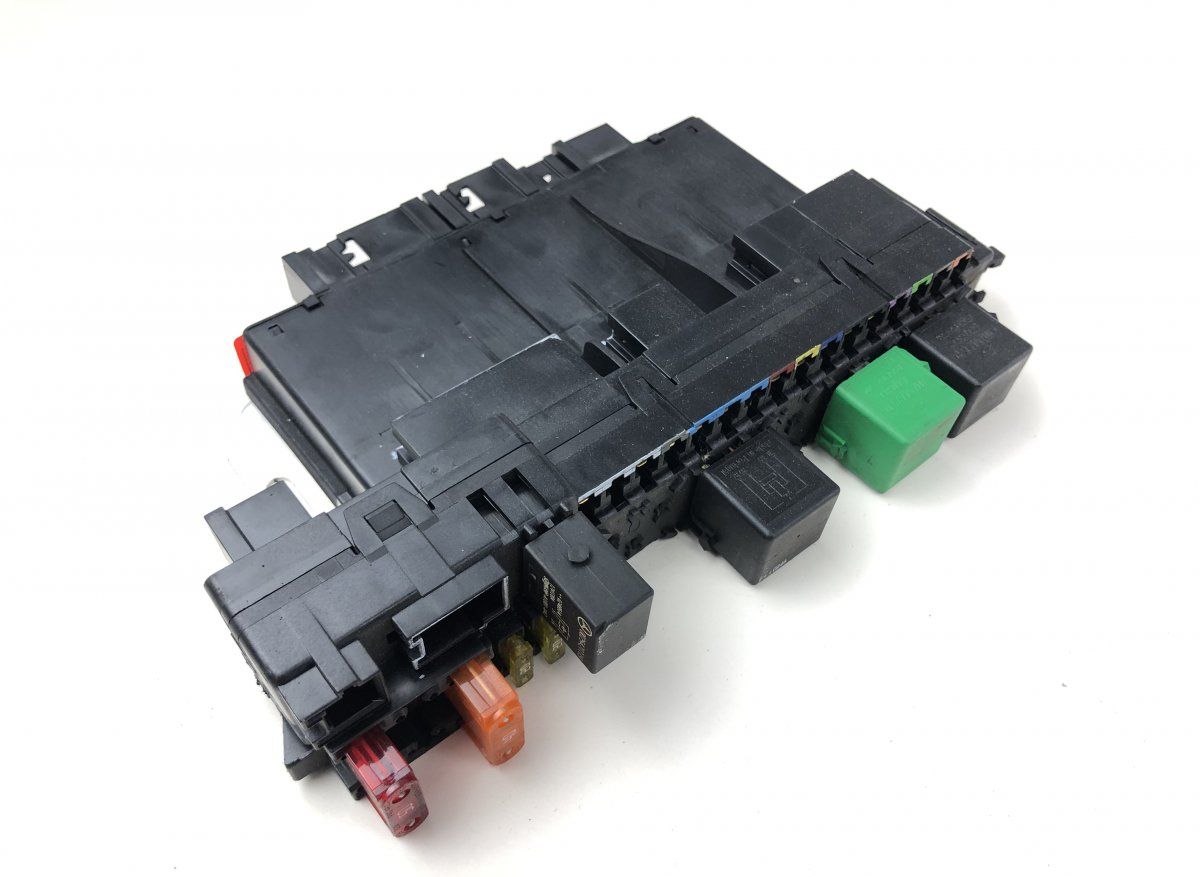 10091518 Fuse box MERCEDES-BENZ SL-CLASS (R230) (2001-2012)