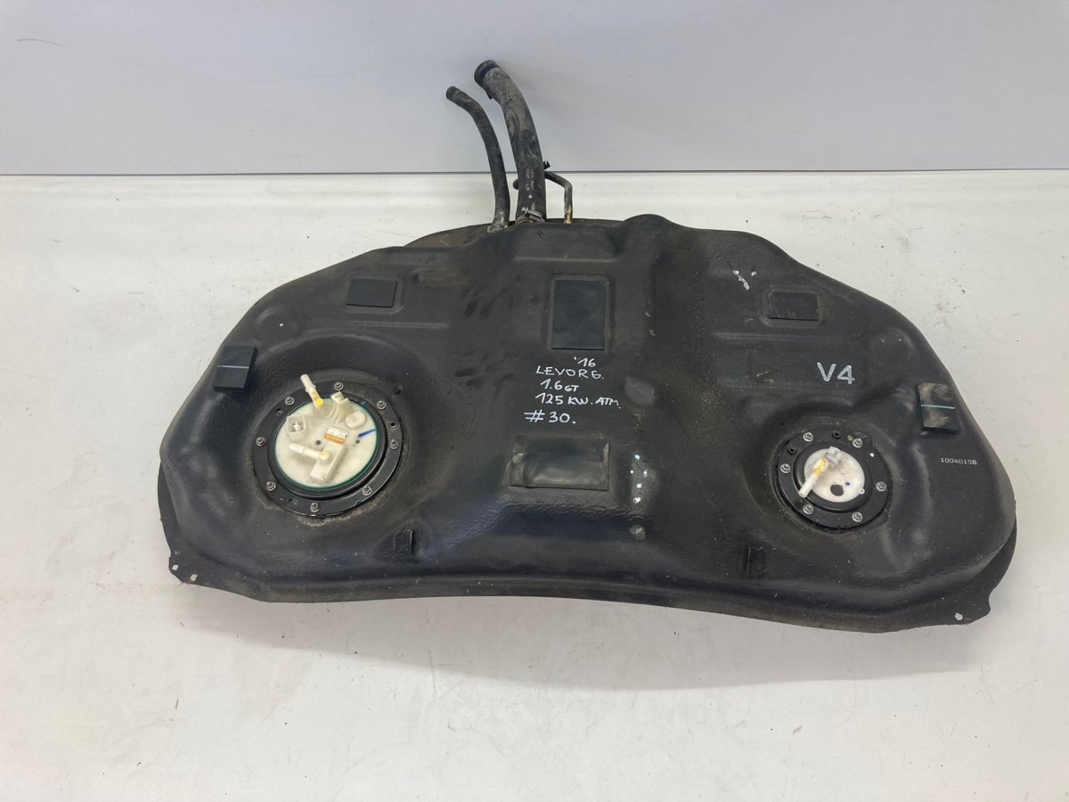 Subaru Levorg fuel tank 42012FJ011 Fuel Tank SUBARU LEVORG I (VM) (2015...
