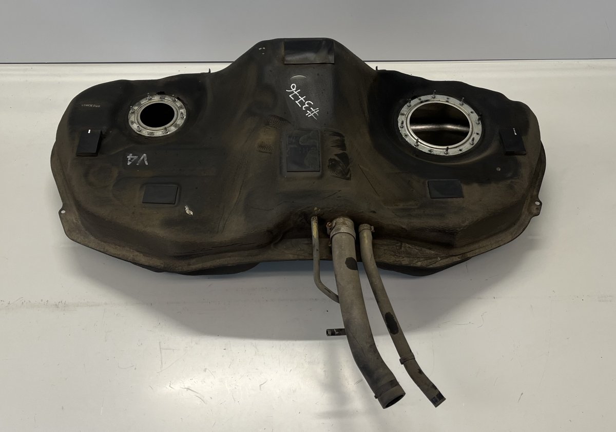 Subaru Levorg fuel tank 42012FJ011 Fuel Tank SUBARU LEVORG I (VM) (2015...