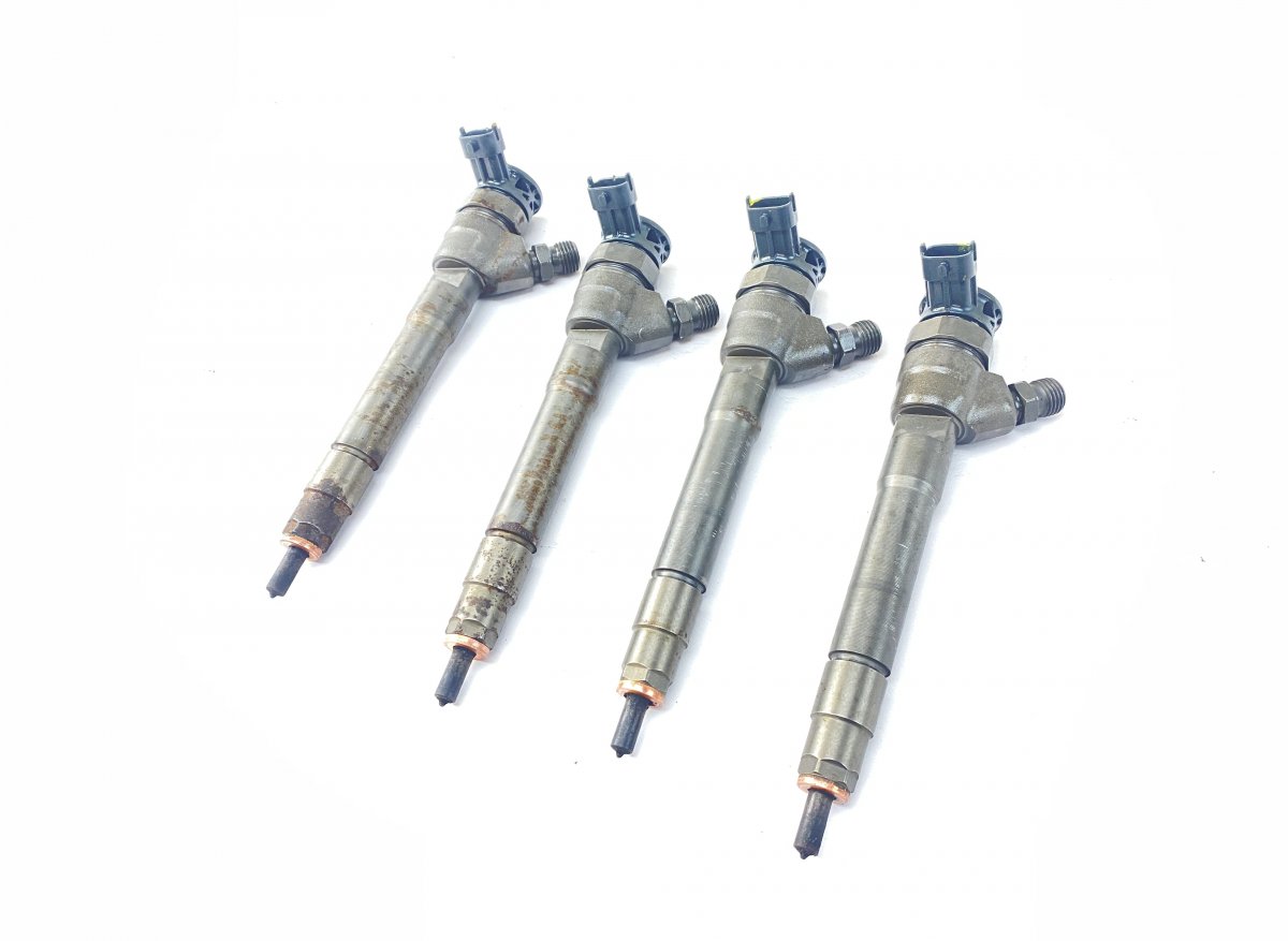 Mercedes-Benz A (W176) Fuel injector set 0445110546 0445161554 Fuel injector set MERCEDE...