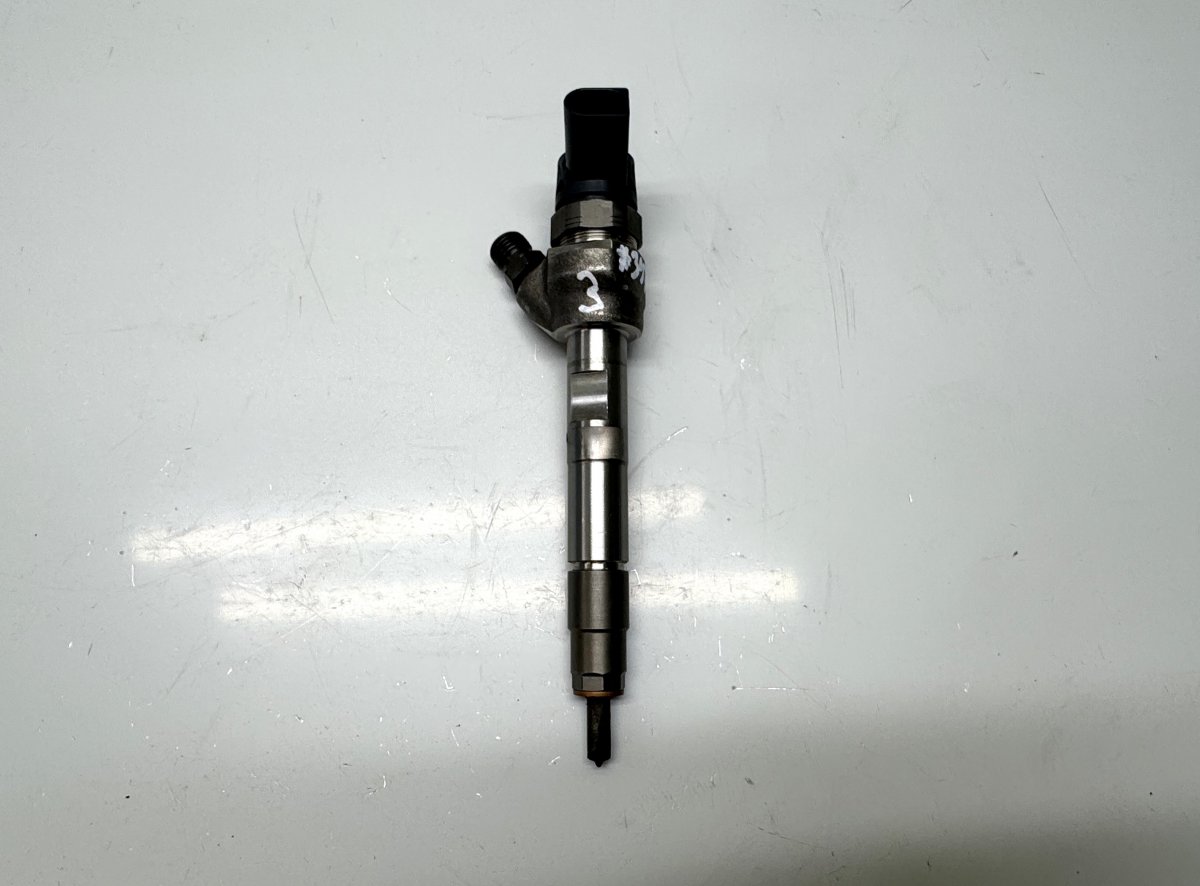 BMW 2 (F22 / F23) Fuel Injector 8514146 Fuel Injector BMW 2 Active Tourer (F45,...