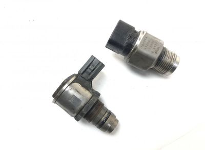 238100E010 Комплект регулатор на налягането на горивото TOYOTA HILUX VIII (AN110, AN120, AN130) (2015-)
