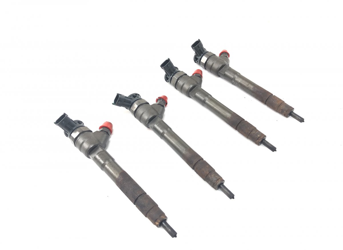 Mercedes-Benz V / Vito / EQV (W447) Fuel injector set 0445110546 0445161554 Fuel injector set MERCEDE...