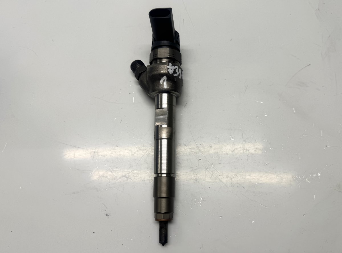 BMW 2 (F22 / F23) Fuel Injector 8514146 Fuel Injector BMW 2 Active Tourer (F45,...