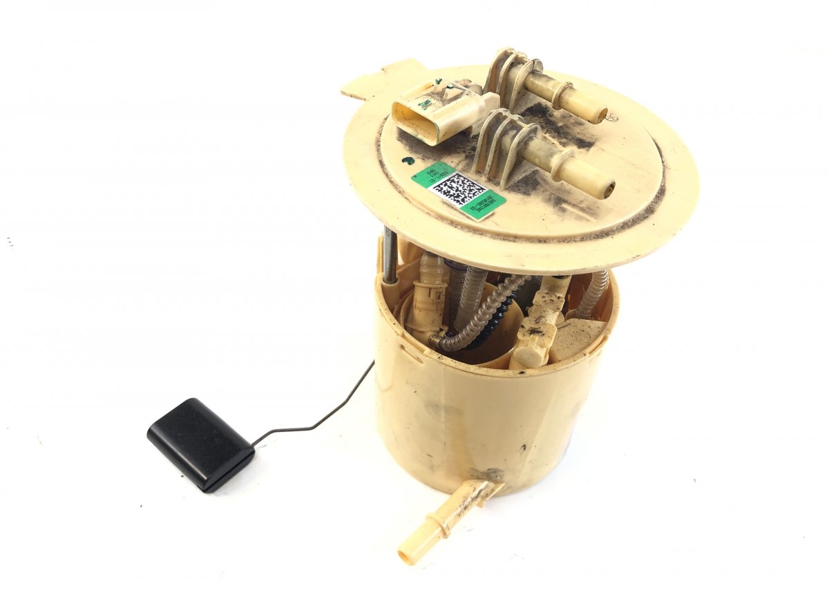 Jeep Grand Cherokee (WK) Fuel delivery pump 5145589AA Fuel delivery pump JEEP GRAND CHEROKE...