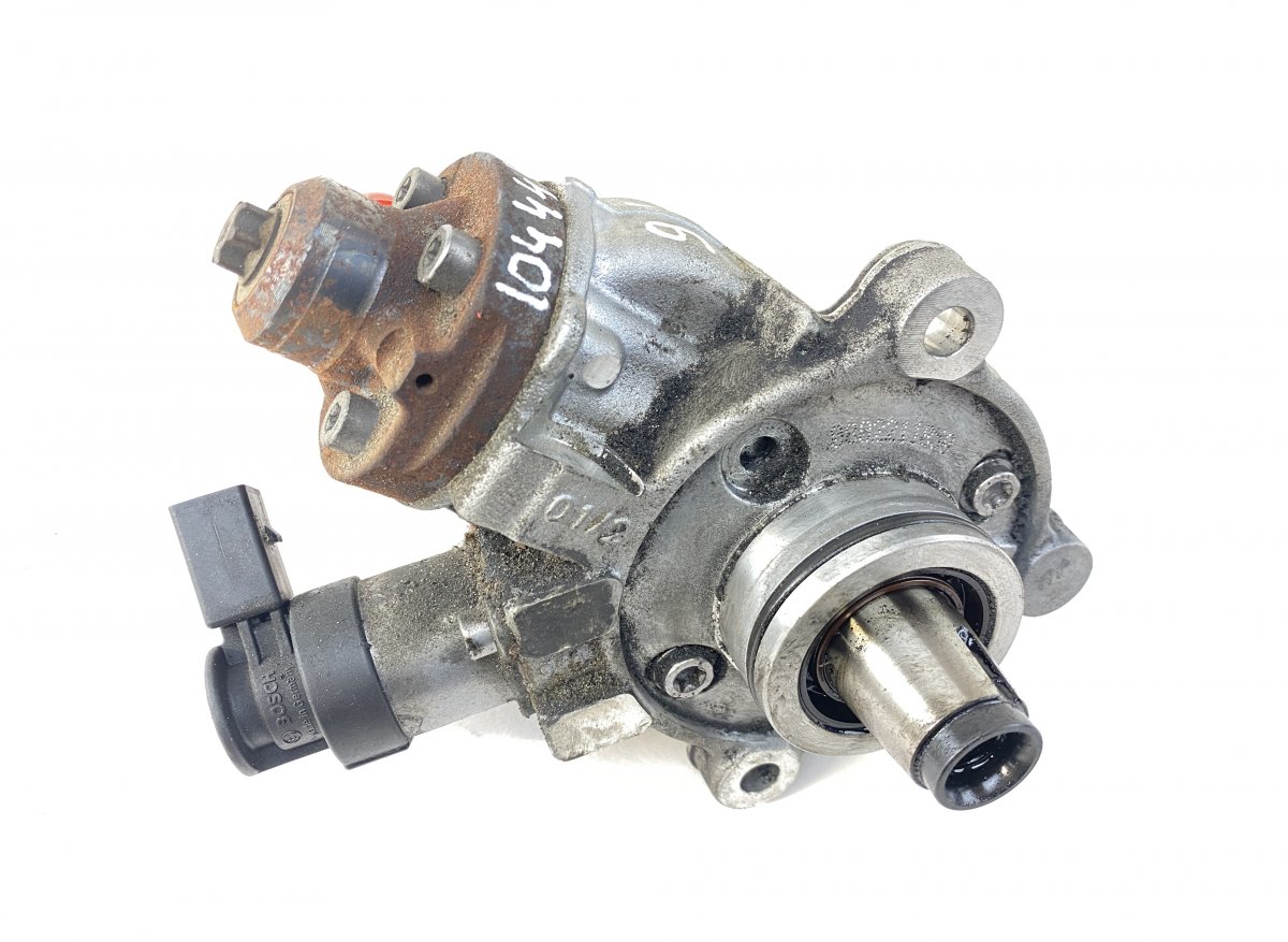Mercedes-Benz A (W176) Fuel injection pump, diesel 0445010736 0445010735 Fuel injection pump, dies...