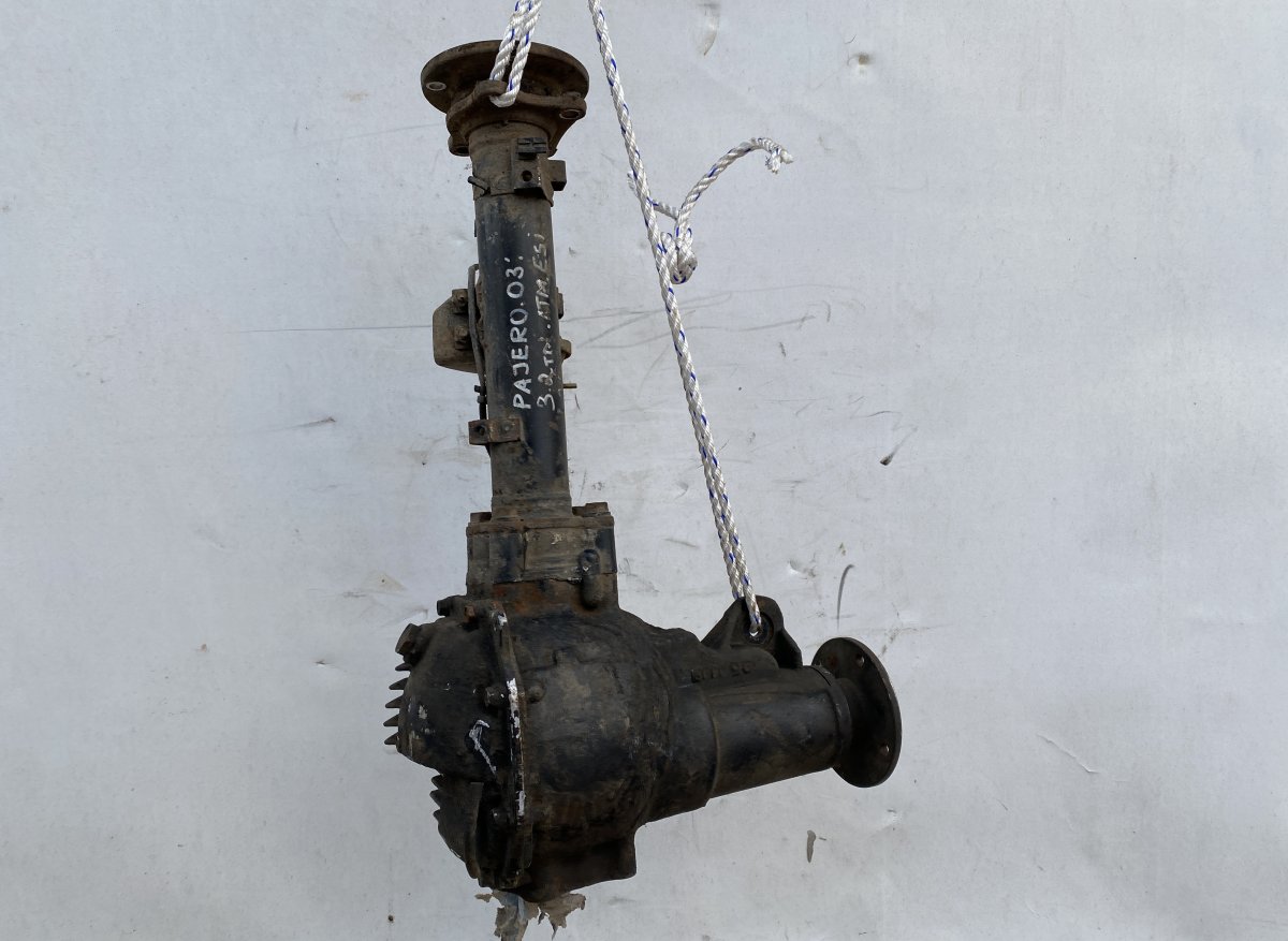 Mitsubishi Pajero Дифференциал переднего моста MR453792 Front axle Differential MITSUBISHI PAJ...
